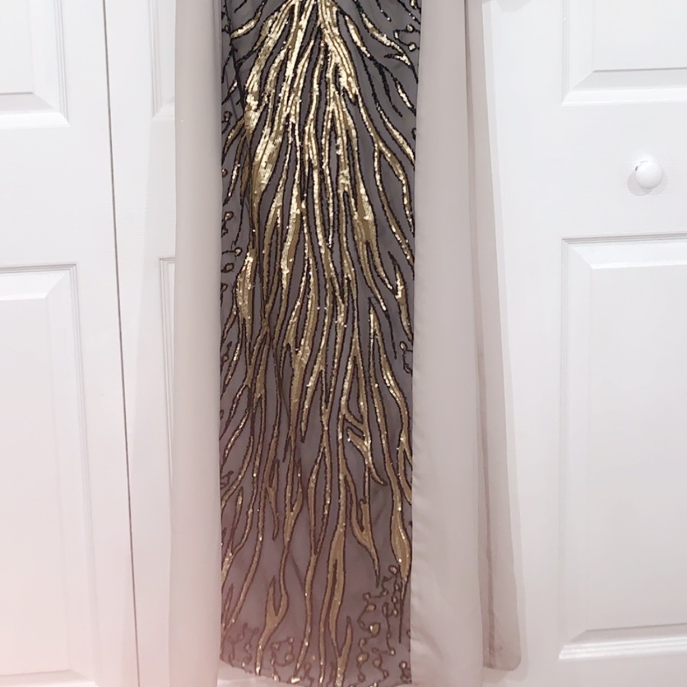 Long sleeve Turkish Ivory Long Dress - Picture 5 of 6